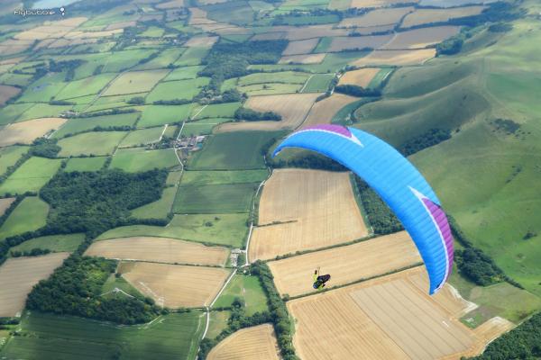 Light wind freedom on a paraglider (or hang glider)