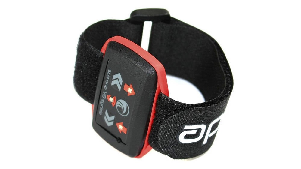 Syride SYS'One V3 attached to included wrist strap